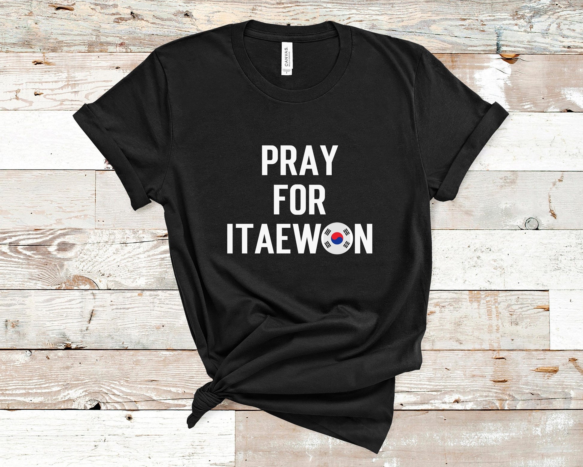 Pray for Itaewon Korea Shirt, Itaewon Condolences, Itaewon Halloween Tragedy, Itaewon Korea, I Love Seoul Korea, Itaewon Seoul - DarlimStudio